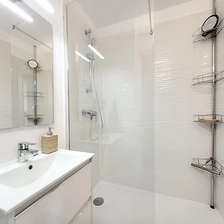 T2 Moderne - Parking - Clim - 2eme Etage Avec Ascenseur - 4 Pers - Fr-1-794-136 Apartament *