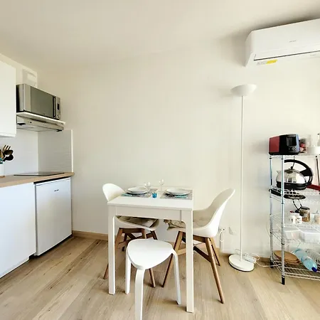 T2 Moderne - Parking - Clim - 2eme Etage Avec Ascenseur - 4 Pers - Fr-1-794-136 Apartament Canet-en-Roussillon