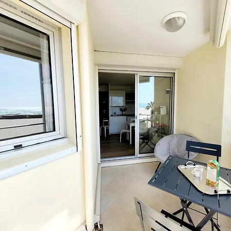 Apartment T2 Moderne - Parking - Clim - 2eme Etage Avec Ascenseur - 4 Pers - Fr-1-794-136