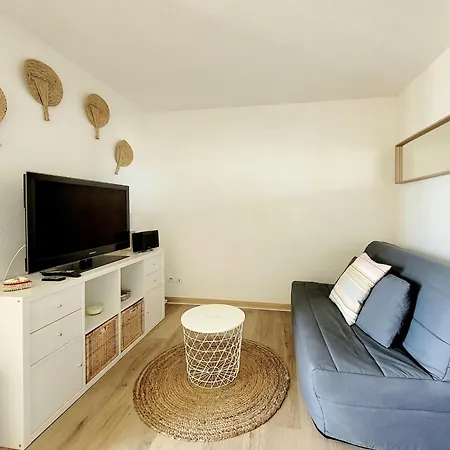 T2 Moderne - Parking - Clim - 2eme Etage Avec Ascenseur - 4 Pers - Fr-1-794-136 Apartament *